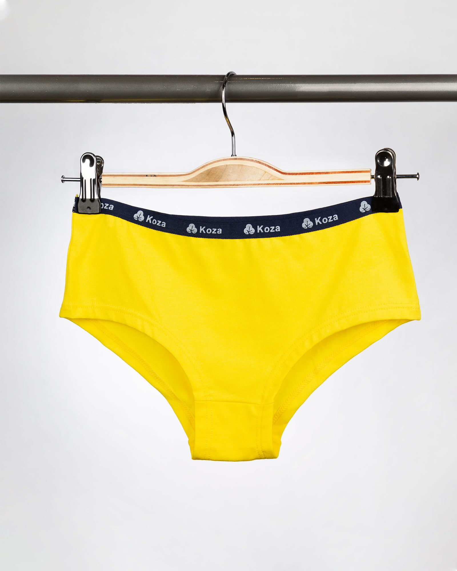 شورت زنانه مدل اسلیپ- زرد- روبرو