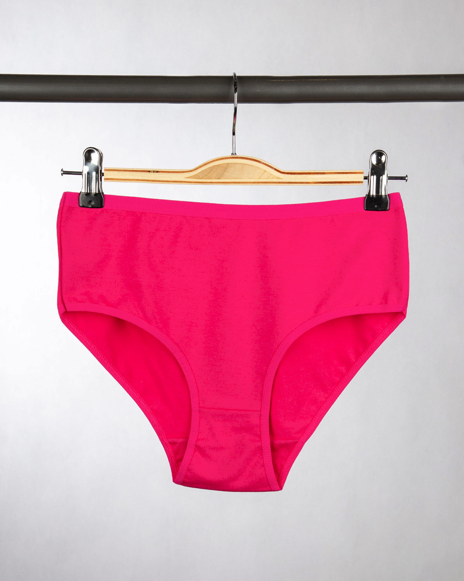 شورت زنانه مدل فرانسوی- سرخابی- روبرو