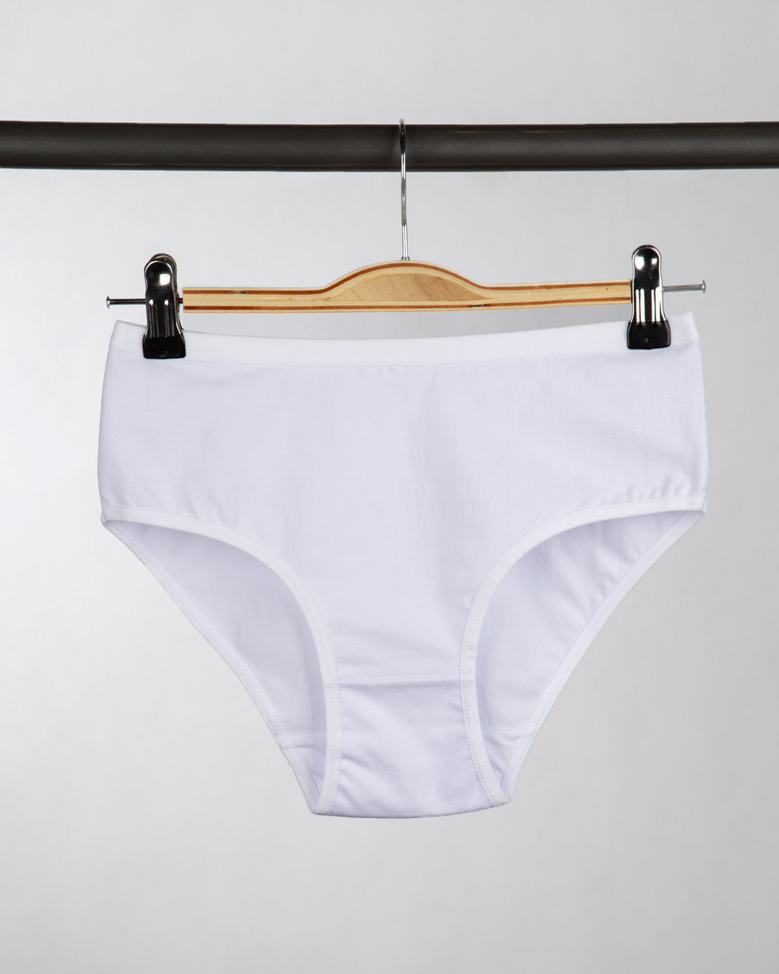 شورت زنانه مدل فرانسوی- سفید- روبرو