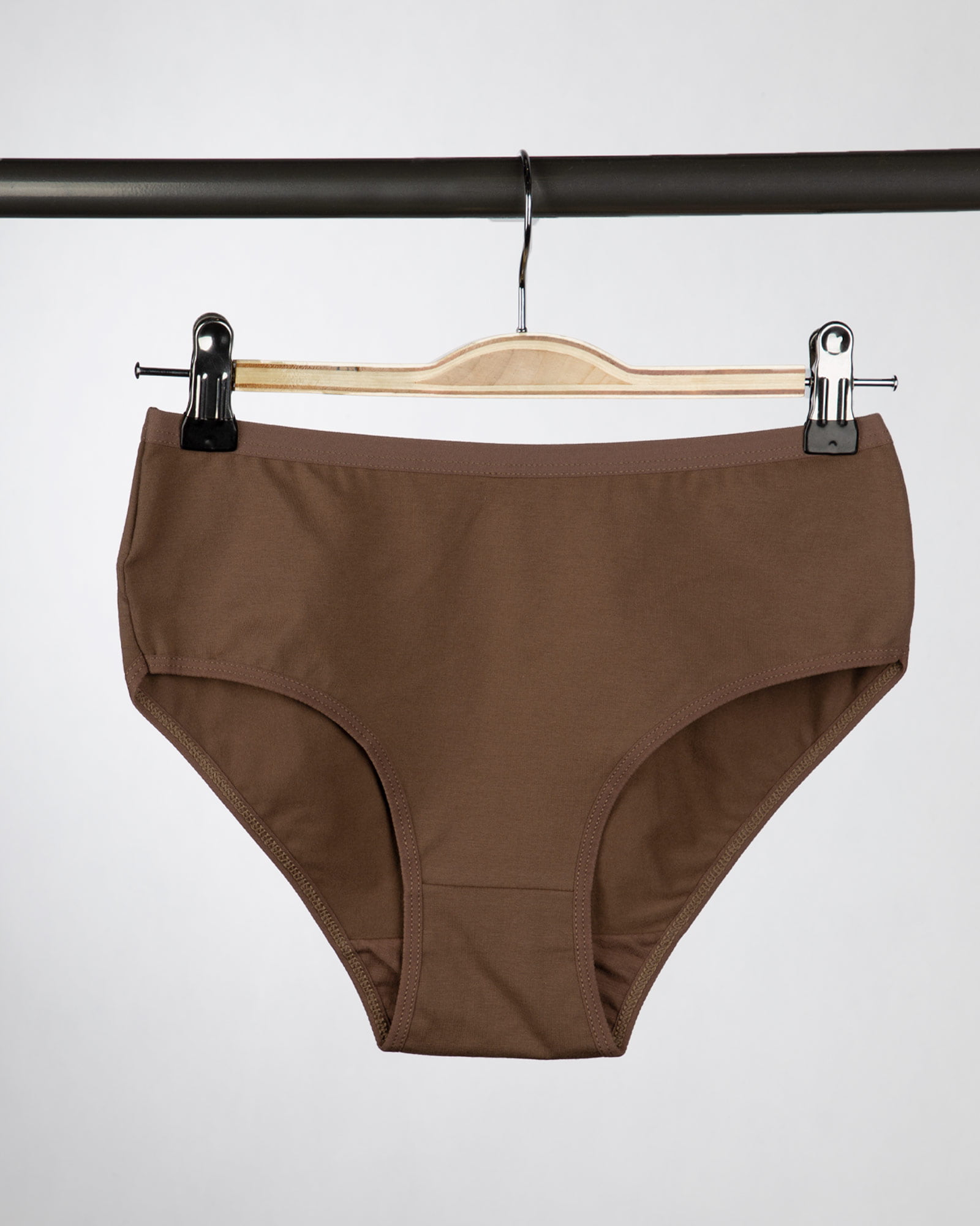 شورت زنانه مدل فرانسوی- قهوه ای روشن- روبرو