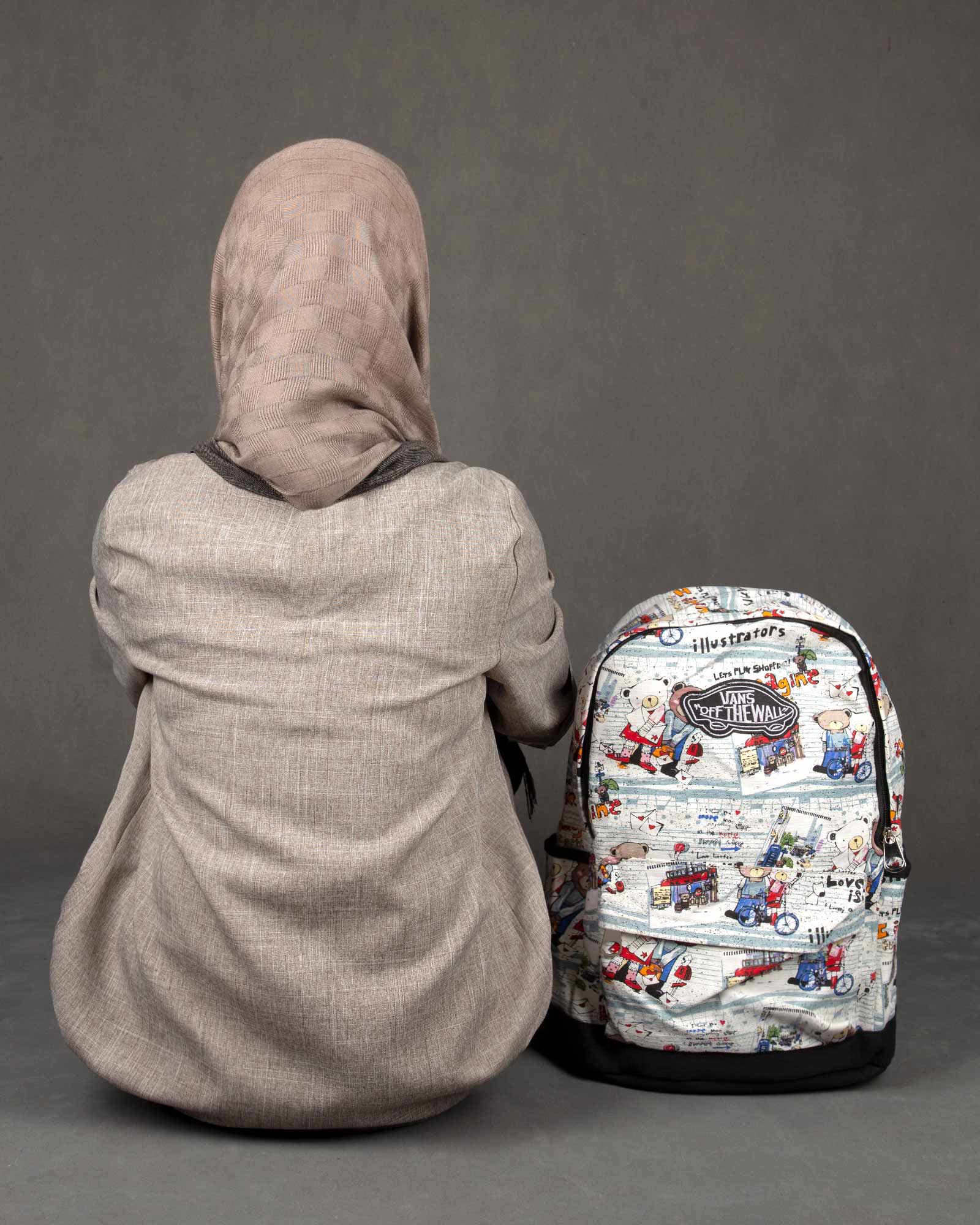 کوله پشتی طرح خرس- سفید- محیطی