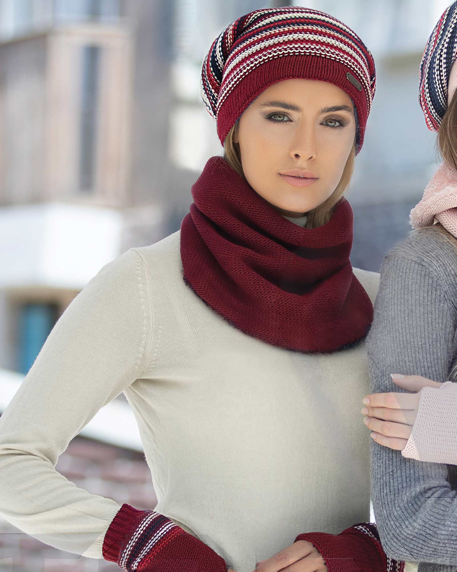 ست شال و کلاه و دستپوش 15034- زرشکی- محیطی