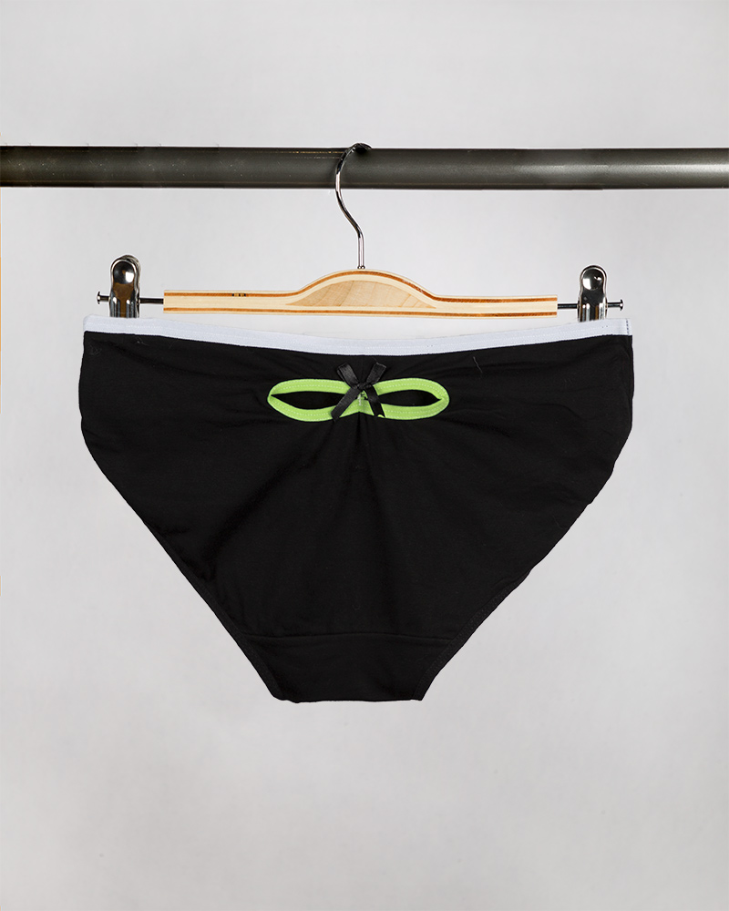 شورت زنانه W28-T4- مشکی (2)