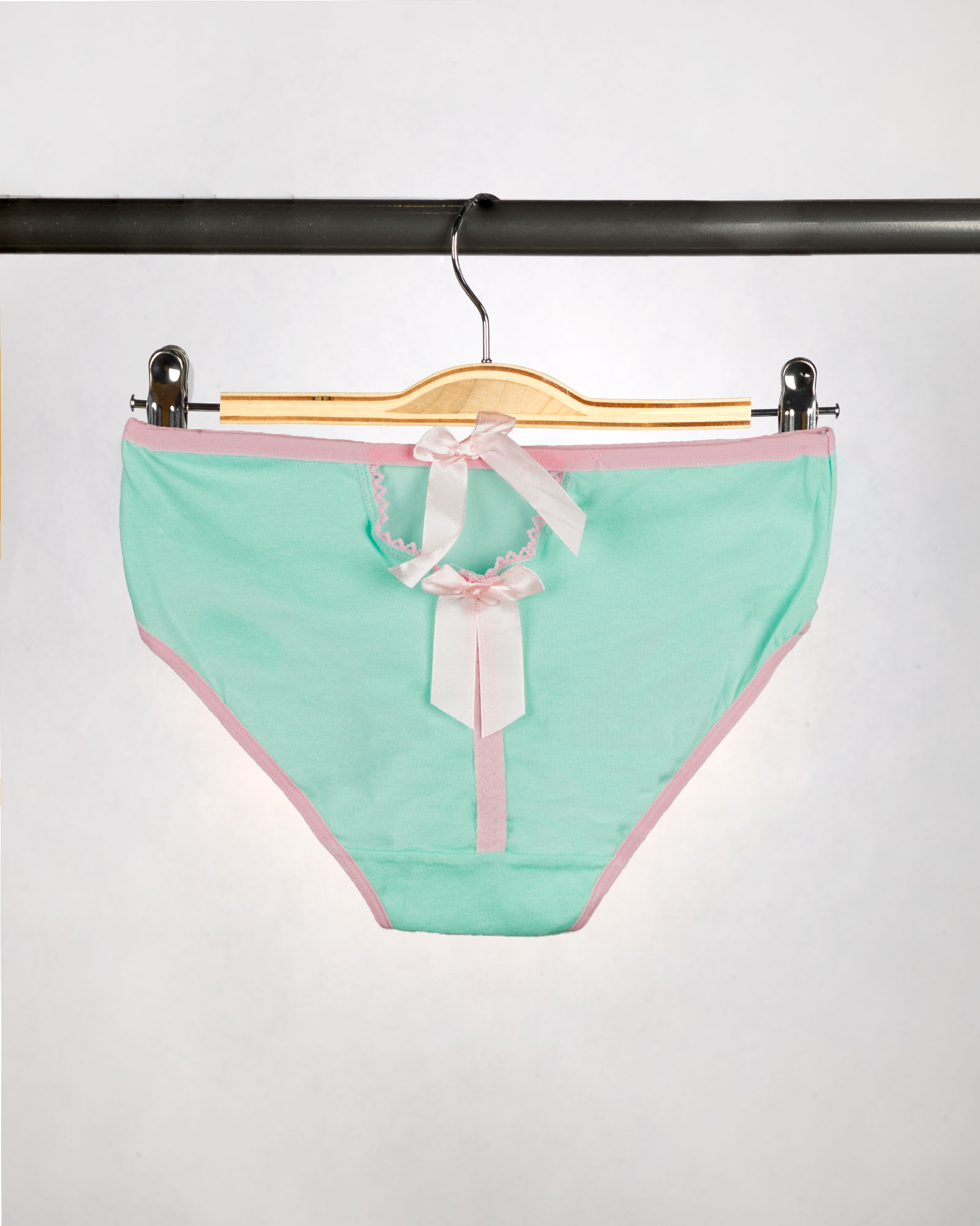 شورت زنانه W28-T5- سبز زمردی (1)