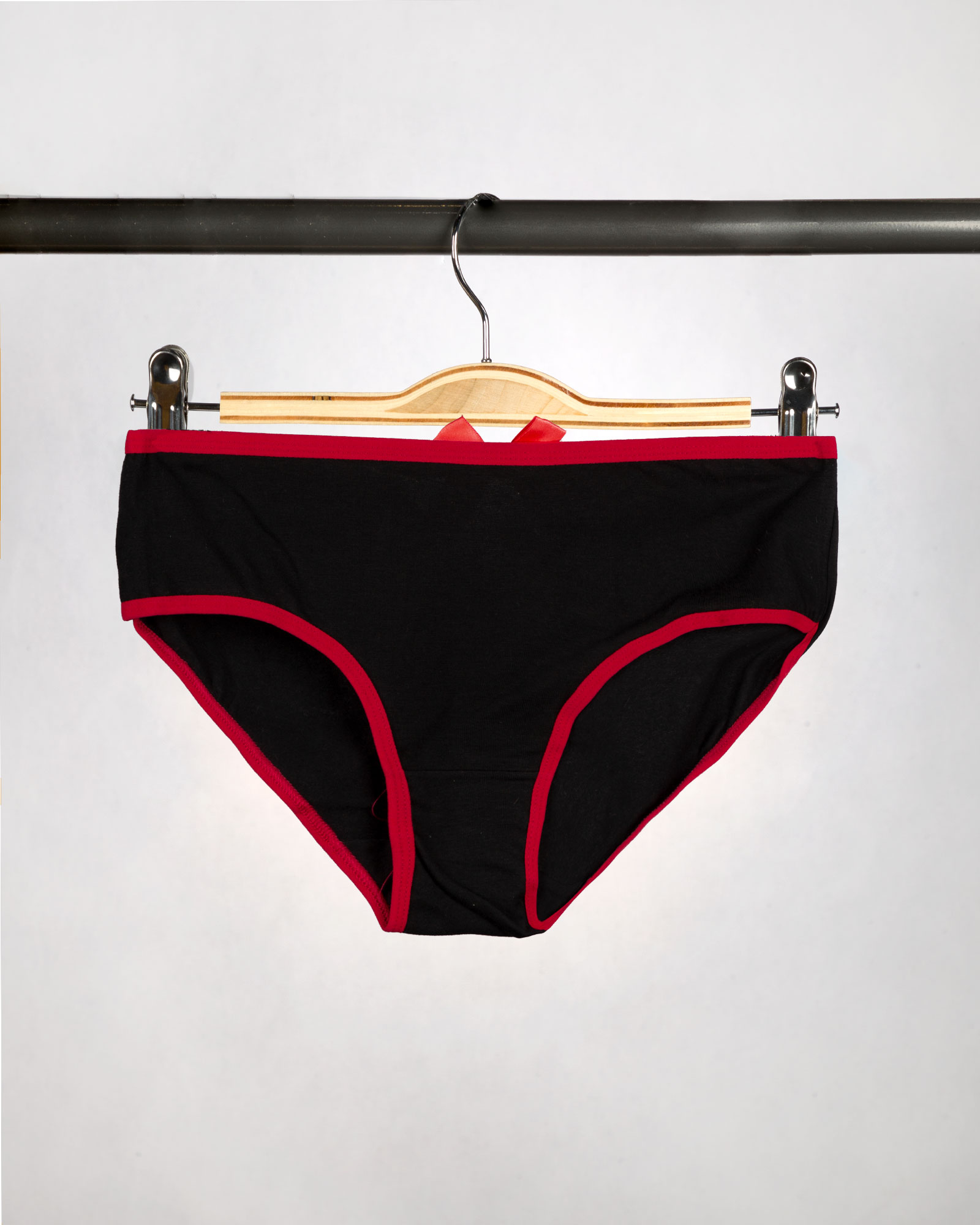 شورت زنانه W28-T5- مشکی (2)