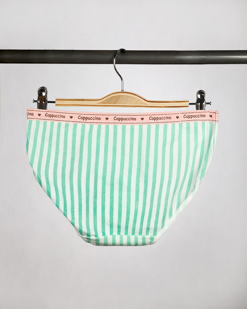 شورت زنانه W28-T6- سبز زمردی (1)