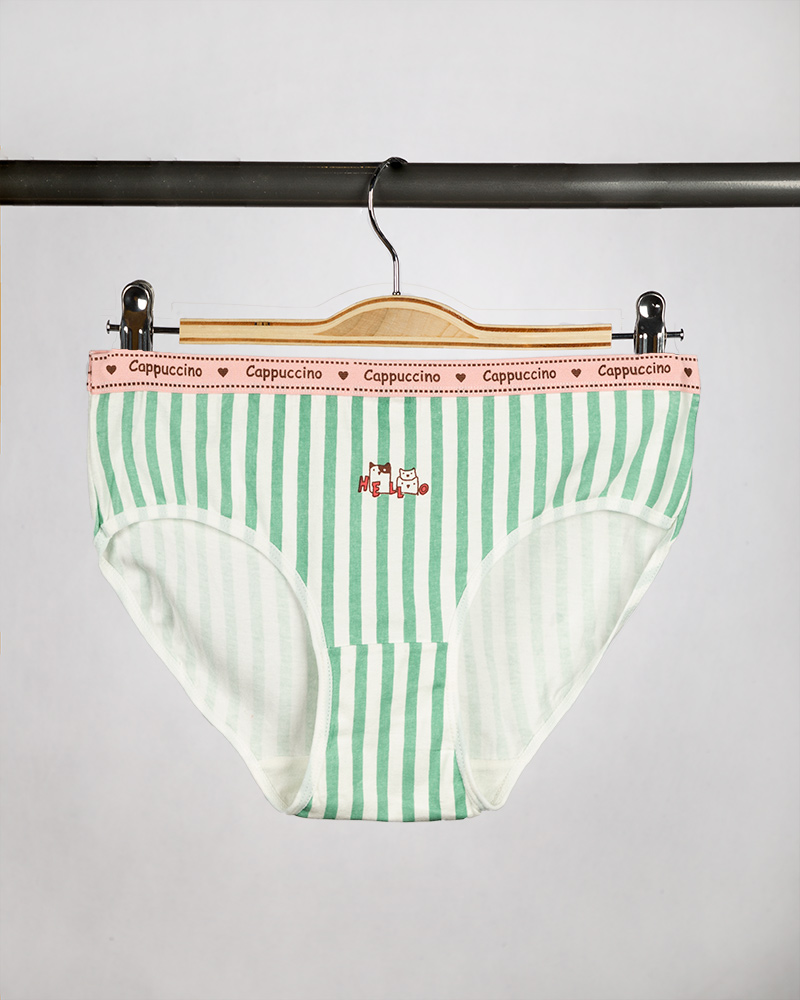 شورت زنانه W28-T6- سبز چمنی (1)