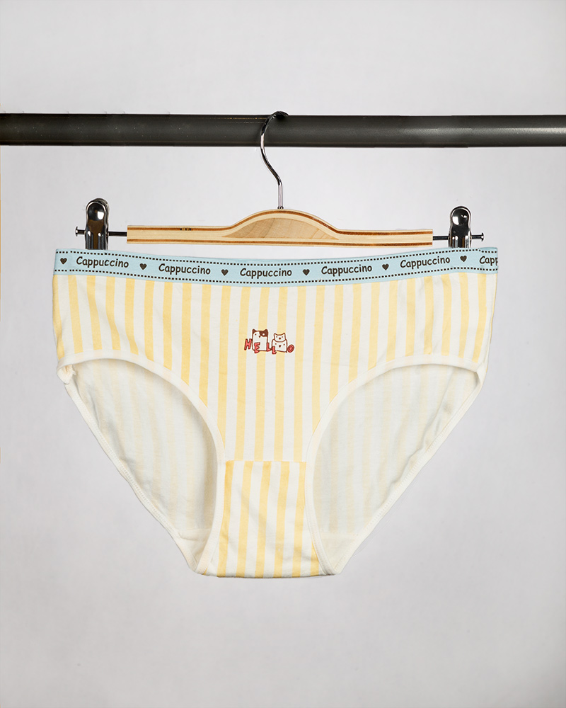 شورت زنانه W28-T6- لیمویی (1)