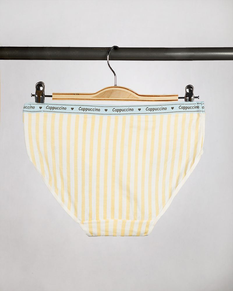 شورت زنانه W28-T6- لیمویی (2)