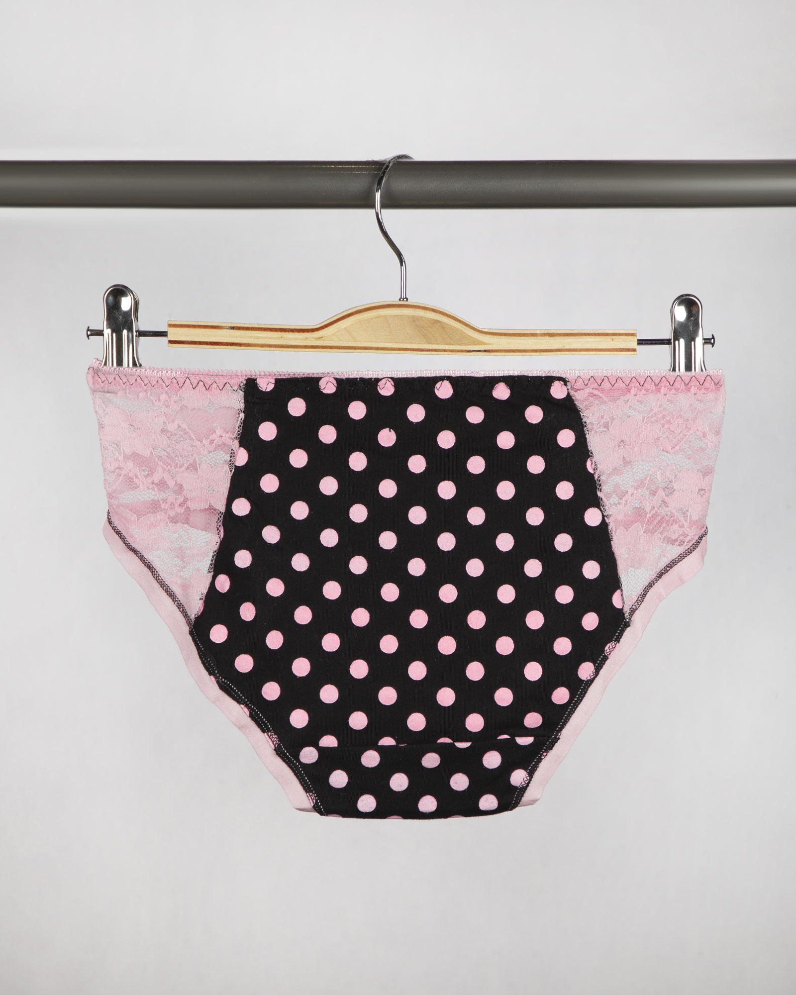 شورت زنانه W28-T1- مشکی (2)