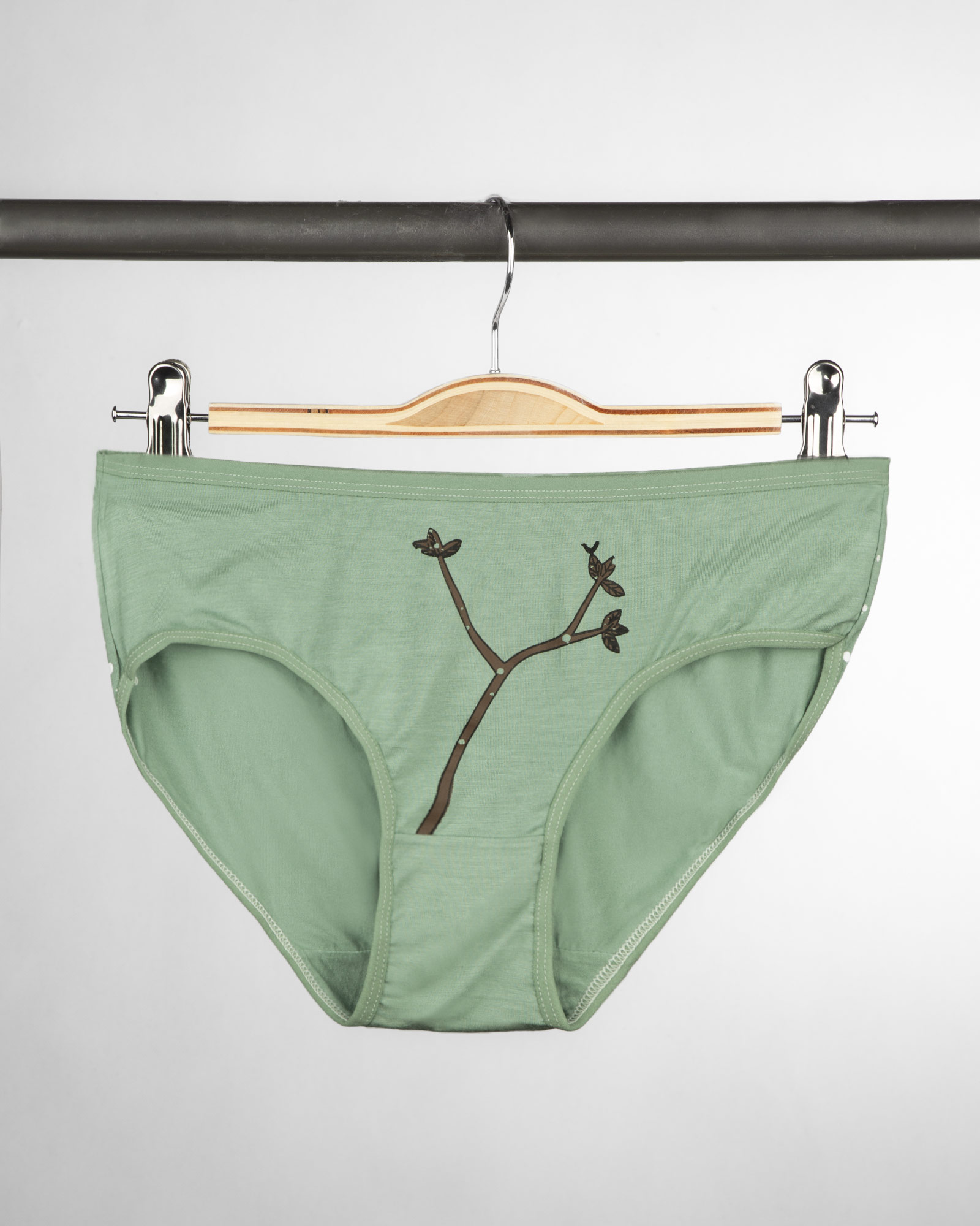 شورت زنانه W28-T10- سبز زمردی (3)