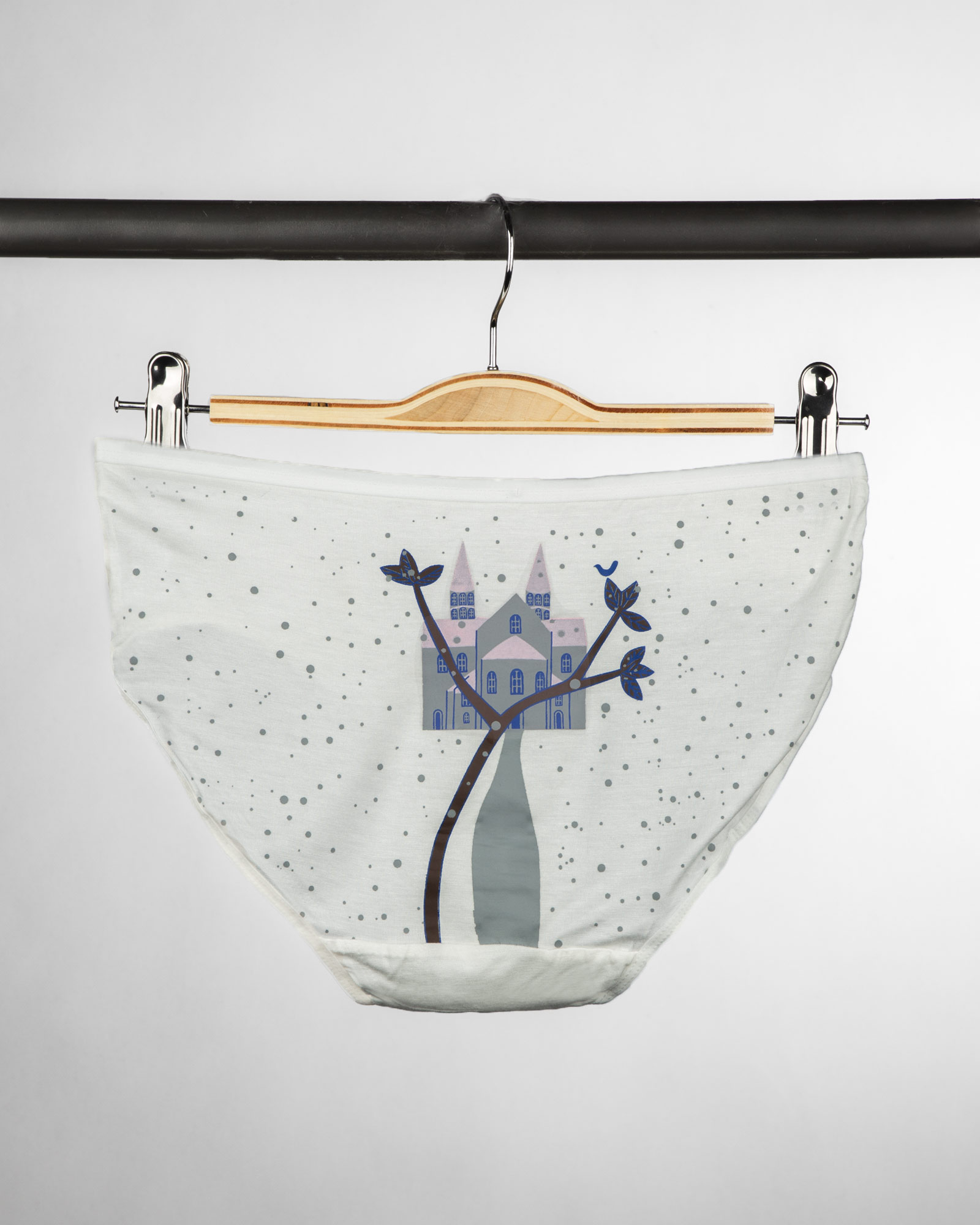 شورت زنانه W28-T10- سفید (2)