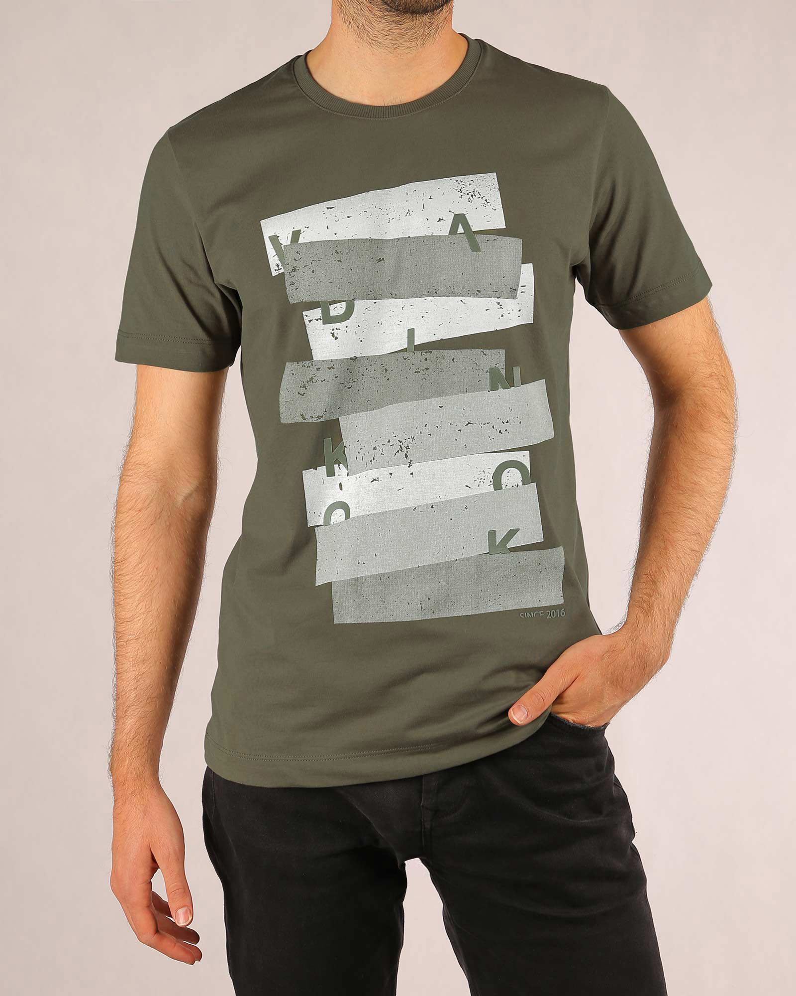 تیشرت نخی مردانه RVK198-T2- زیتونی (4)