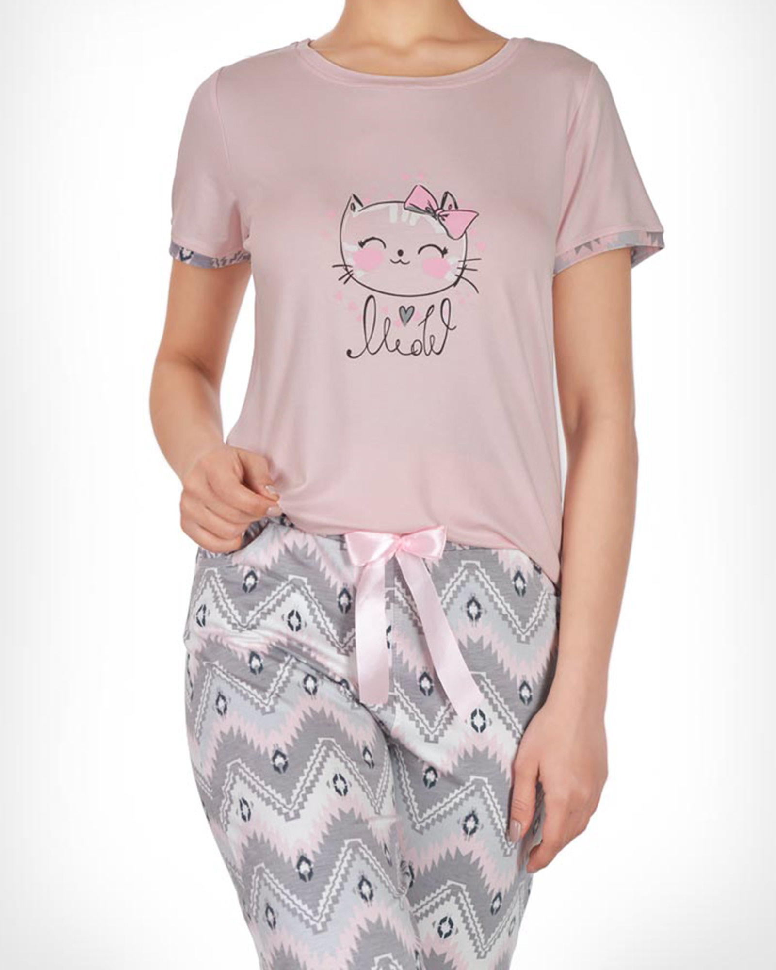 ست تیشرت و شلوار برمودا زنانه 0820- صورتی (5)