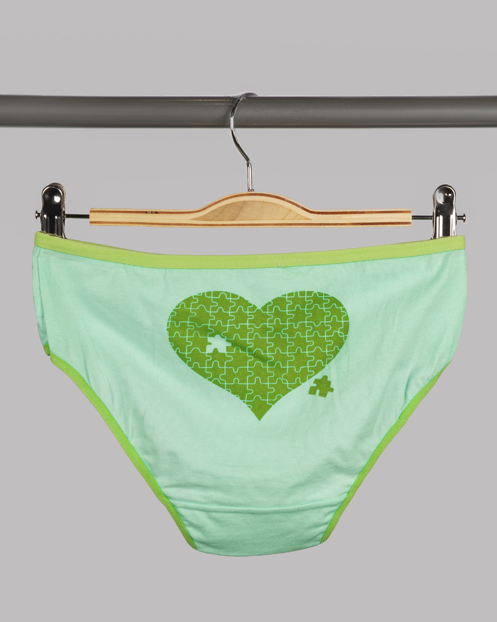 شورت زنانه W28-T2- سبز زمردی (1)