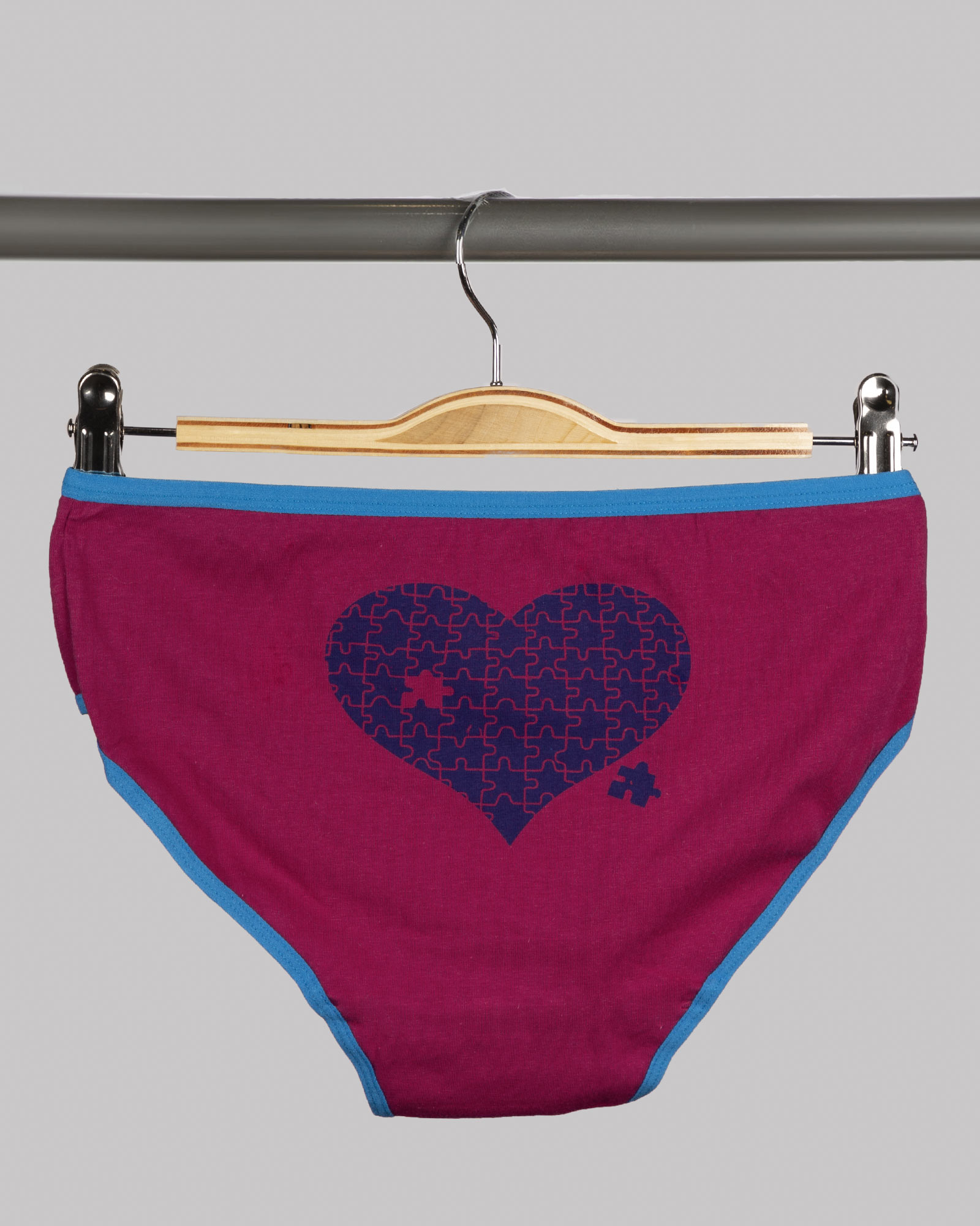 شورت زنانه W28-T2- سرمه ای تیره (1)