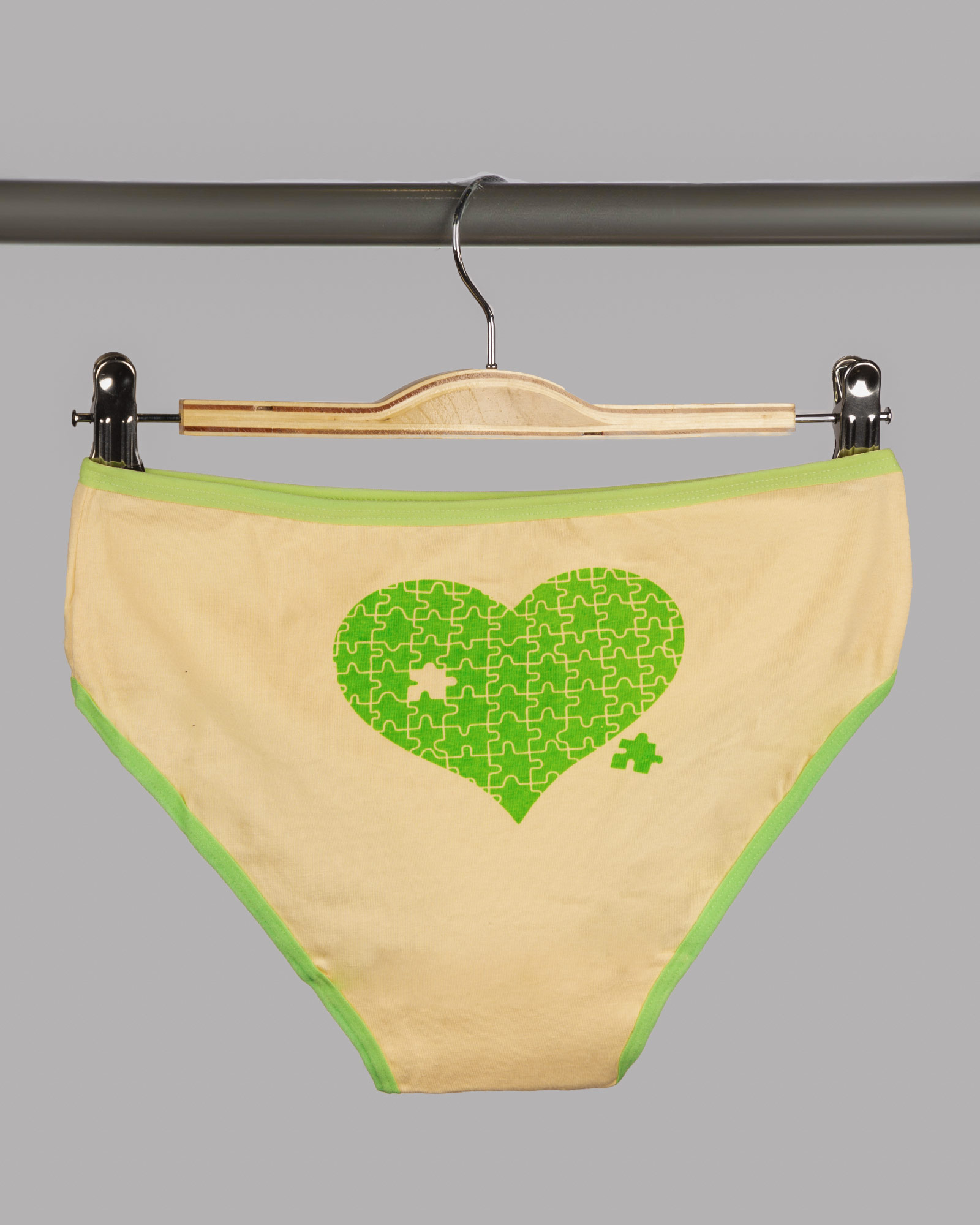 شورت زنانه W28-T2- لیمیویی (1)