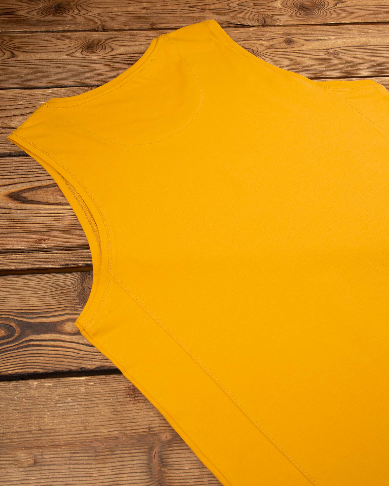 تاپ مردانه VKC135-T2- خردلی (2)