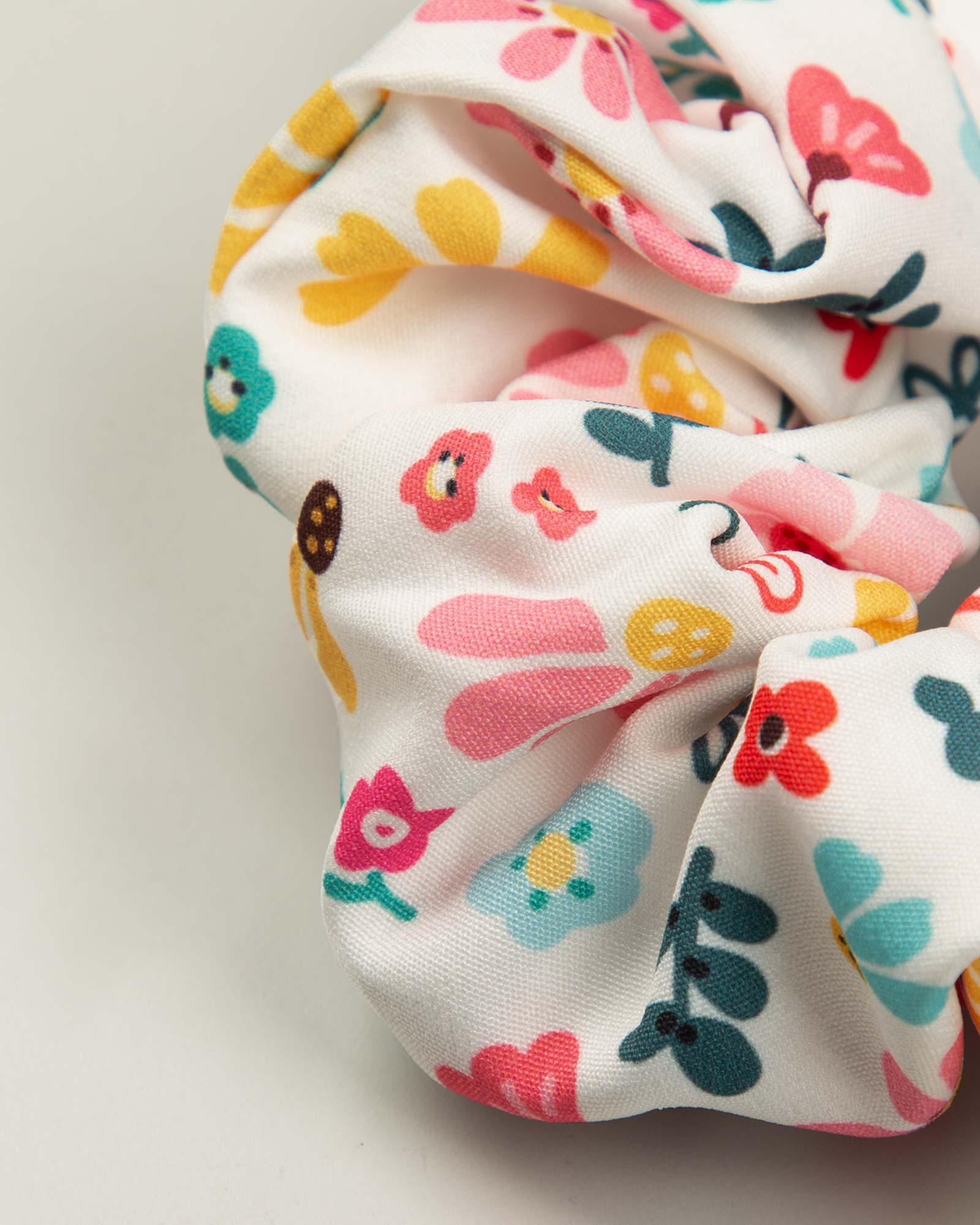 کش مو زناانه-خرید کش مو زنانه- کش سر زنانه- کش مو دخترانه- خرید کش مو دخترانه- خرید انلاین کش مو- قیمت کش مو