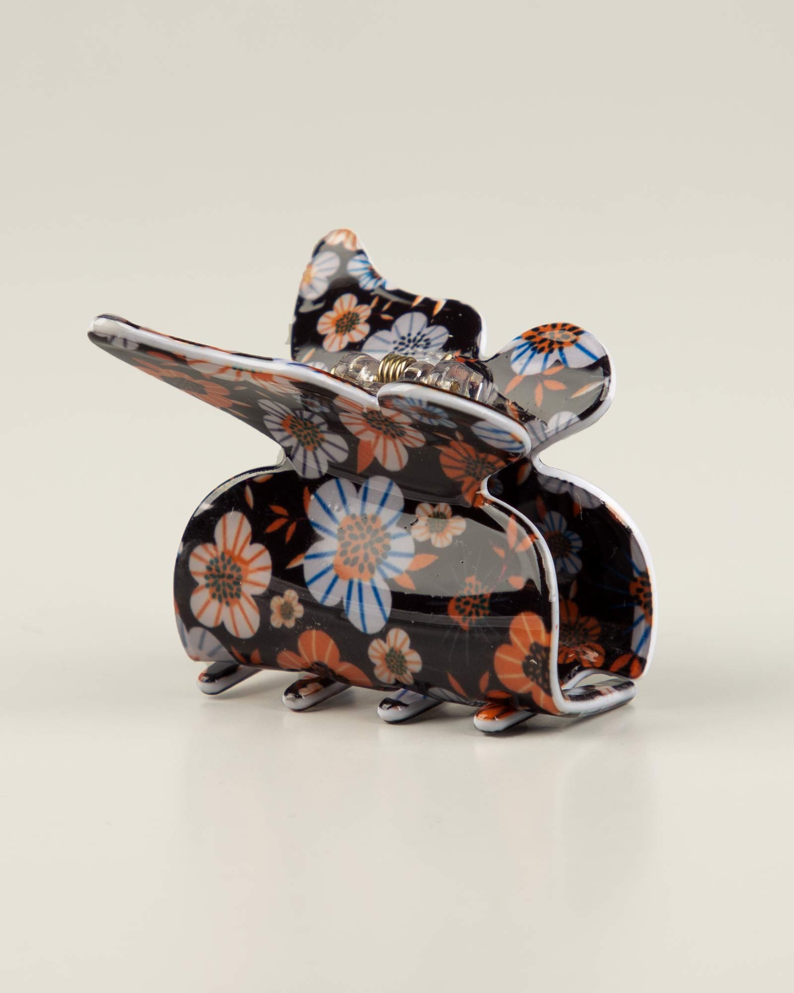 mini clips for hair is very useful for girls and women