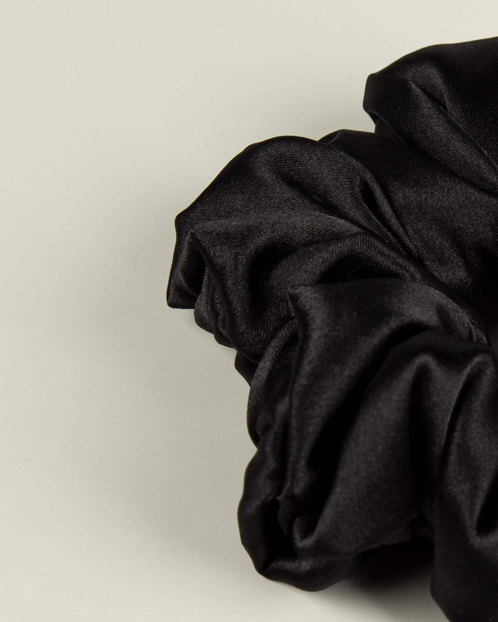 women's scranchi for hair