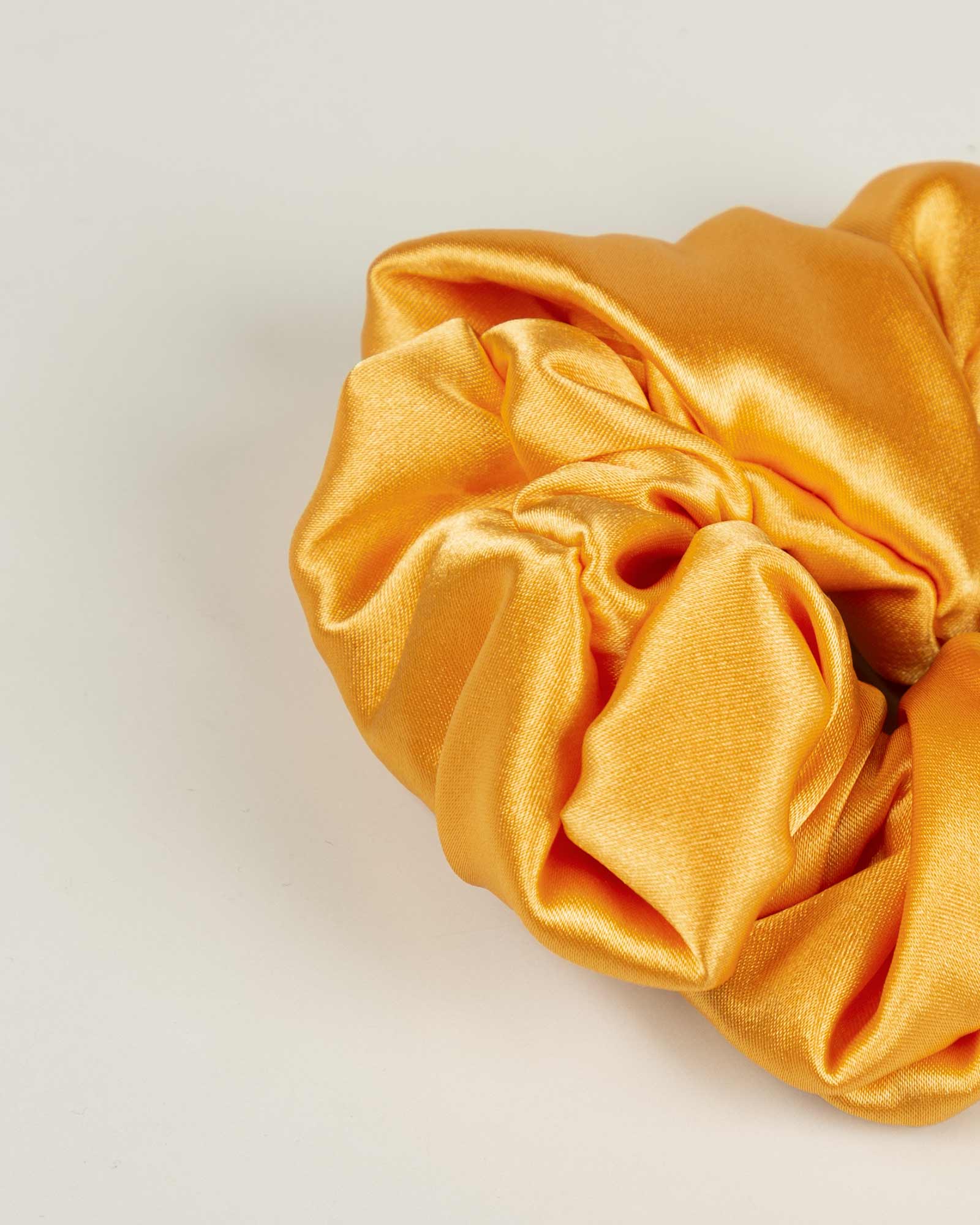 women's scranchi for hair