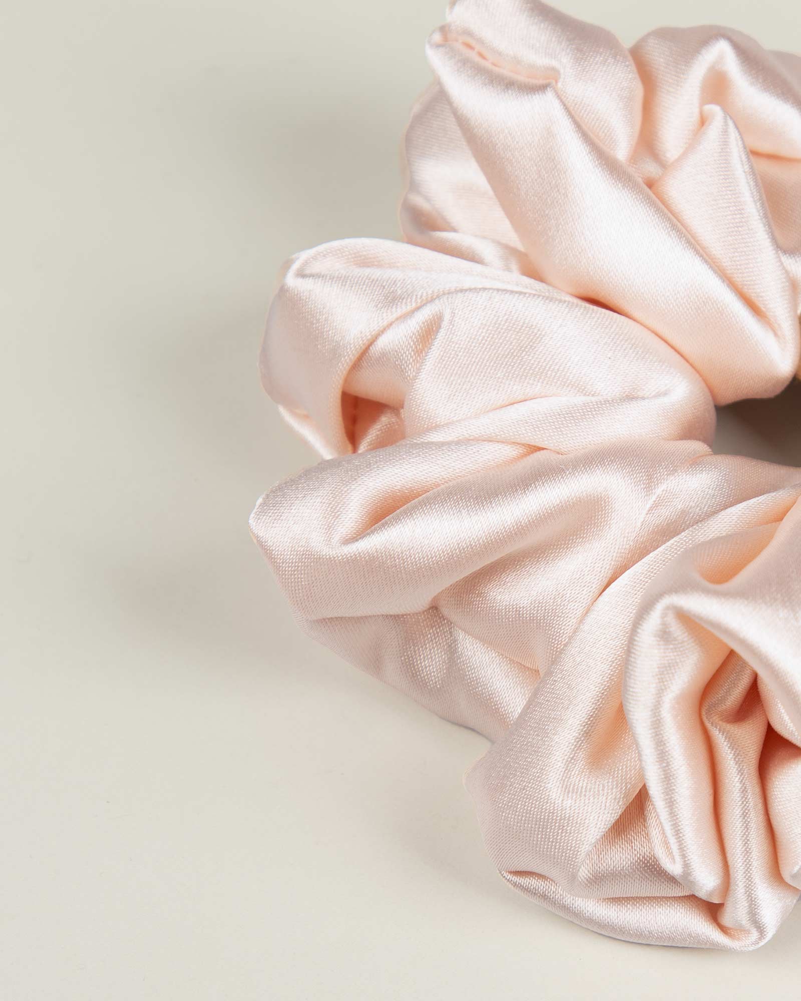 women's scranchi for hair