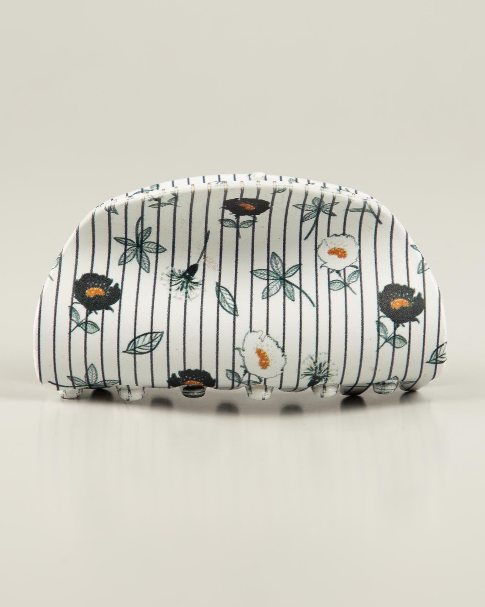 women's patterned hair clips