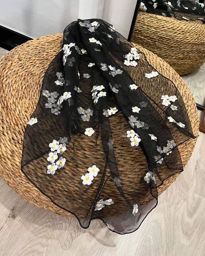 مینی اسکارف زنانه توری گلدوزی شده