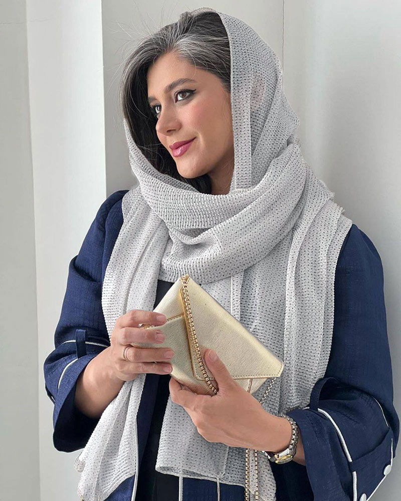 شال حریر پلیسه زنانه 4637 - سفید